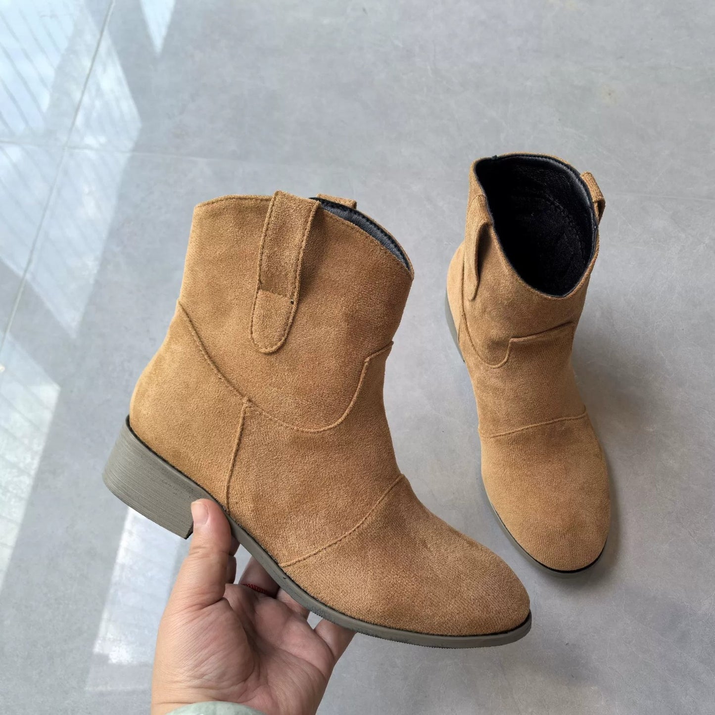 Vintage Elegance Ankle Boots™